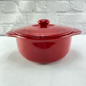 ***SOLD*** Chantal Covered Casserole Dish 1 1/4 Quart